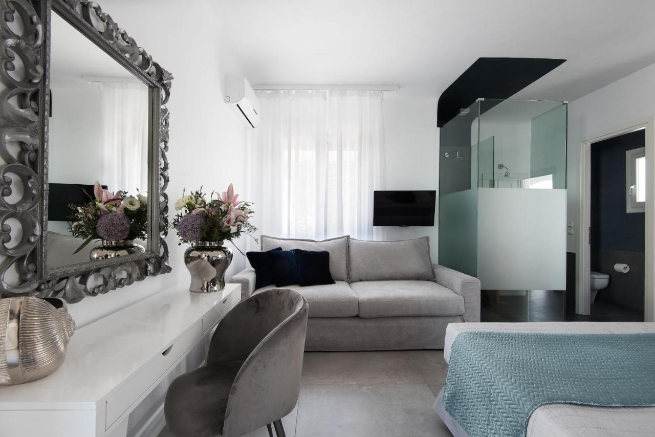 Riva Suites - Adults Only Mykonos Town Buitenkant foto